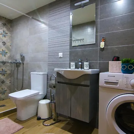 The House Under The Rocks Of Meteora 2 * Καλαμπάκα