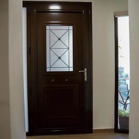 The House Under The Rocks Of Meteora 2 * Καλαμπάκα