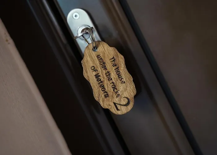 Apartment The House Under The Rocks Of Meteora 2 *