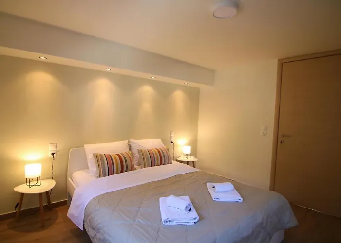 The House Under The Rocks Of Meteora 2 Διαμέρισμα Καλαμπάκα