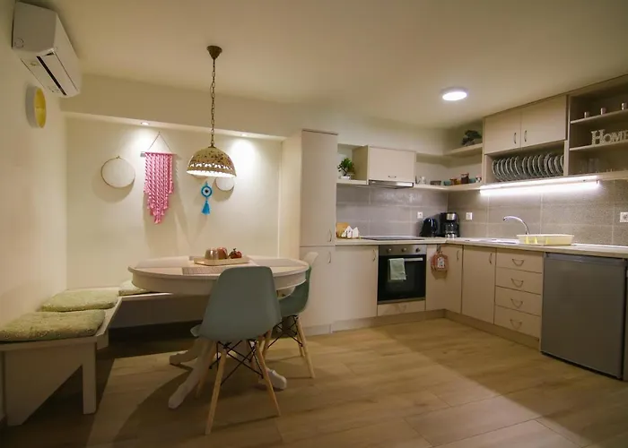 Apartment The House Under The Rocks Of Meteora 2